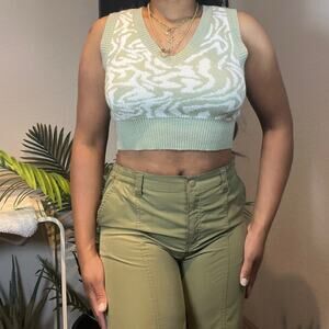 Free For All Cropped Sweater Vest
